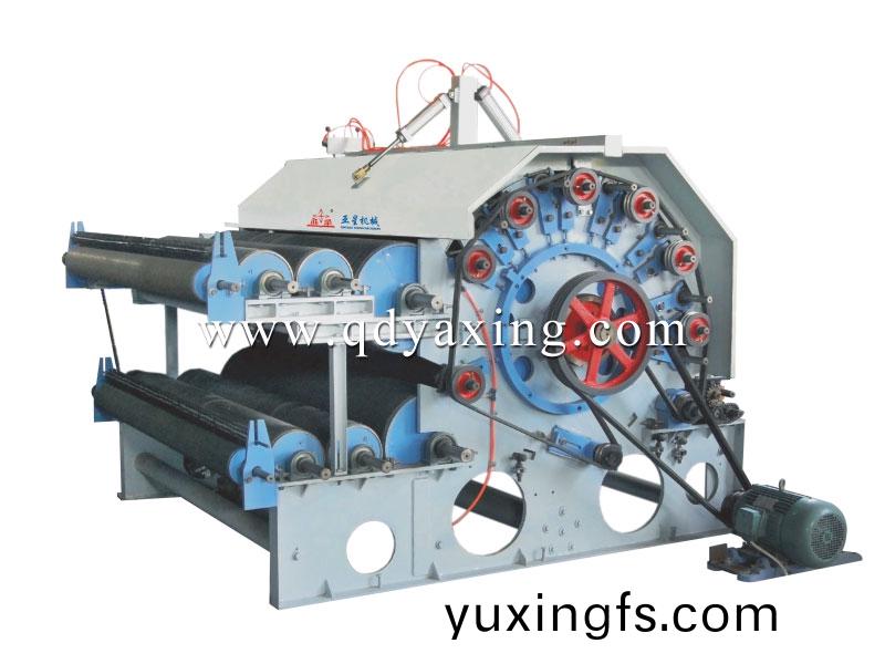 YXS-217單錫林雙(shuang)道伕無(wu)紡(fang)佈(bu)梳(shu)理(li)機(ji)