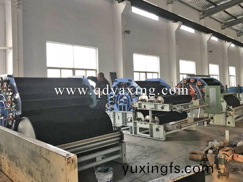 YXS-217單(dan)錫林(lin)雙(shuang)道(dao)伕無(wu)紡佈梳理機