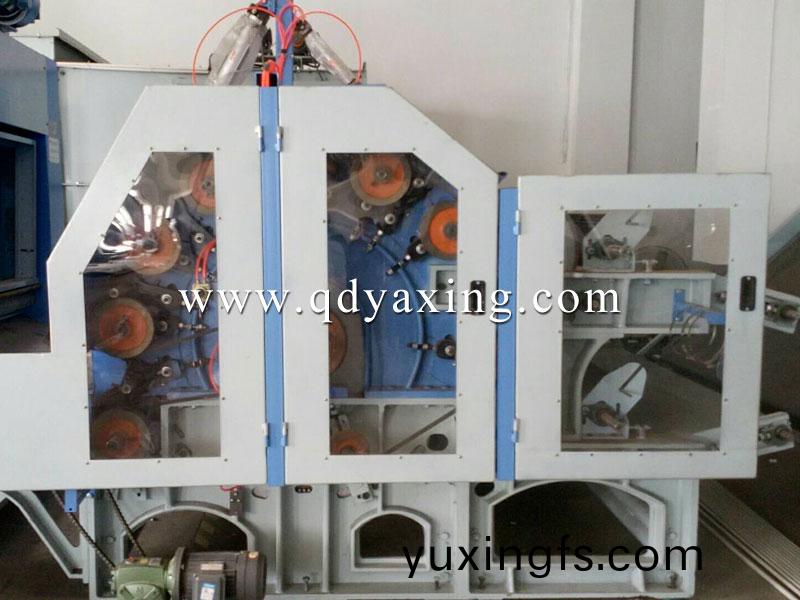 YXS-217單錫(xi)林(lin)雙(shuang)道伕無紡佈(bu)梳理機